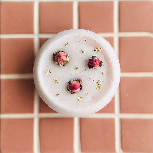 花のささやき / Flower Whisper